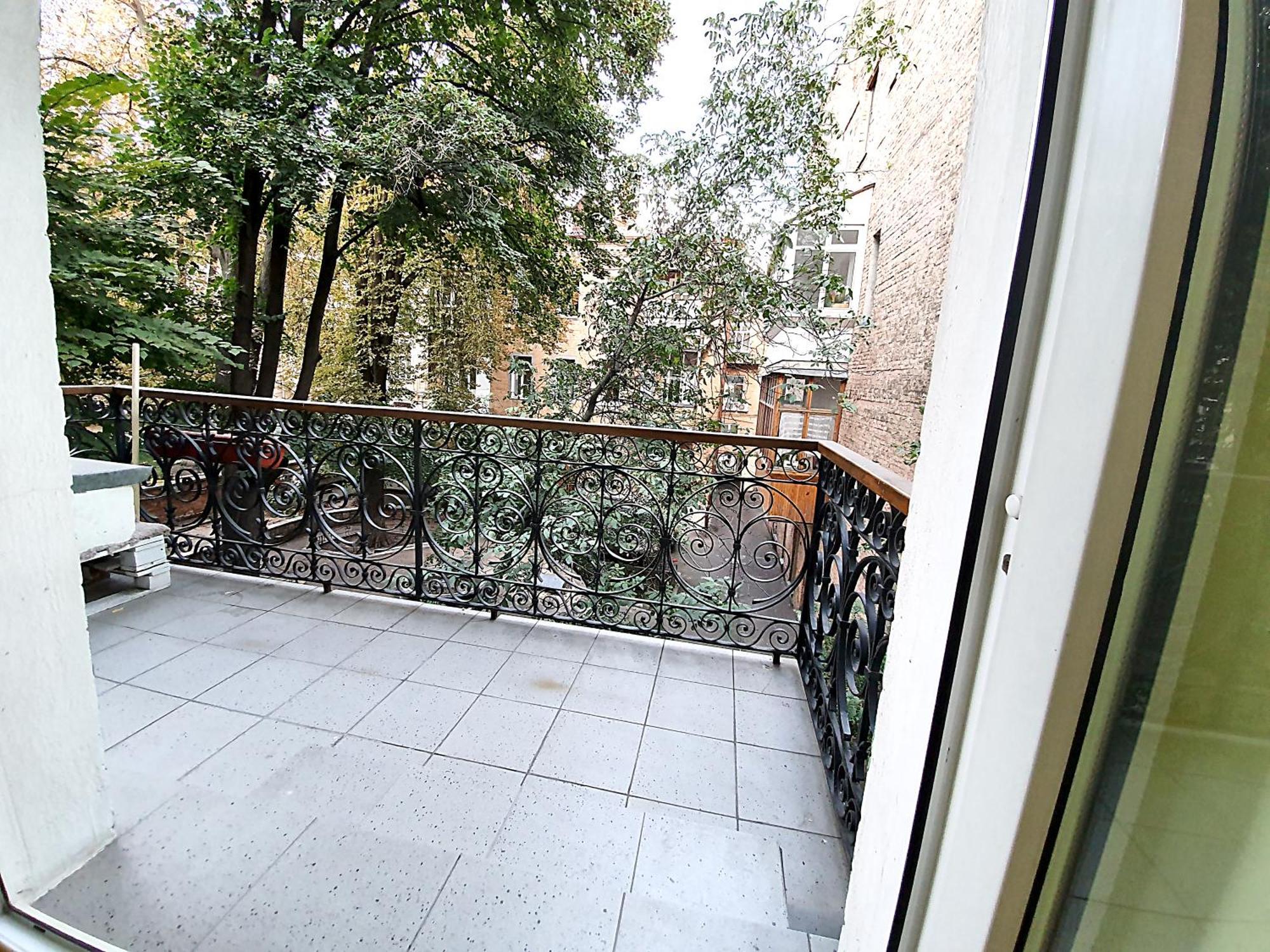 Apartment - Kreshchatyk Area