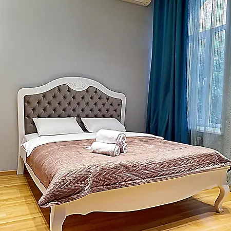 Inn Home Apartments - Kreshchatyk Area Kyiv Exterior photo