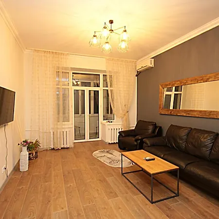 Inn Home Apartments - Kreshchatyk Area Kyiv Exterior photo