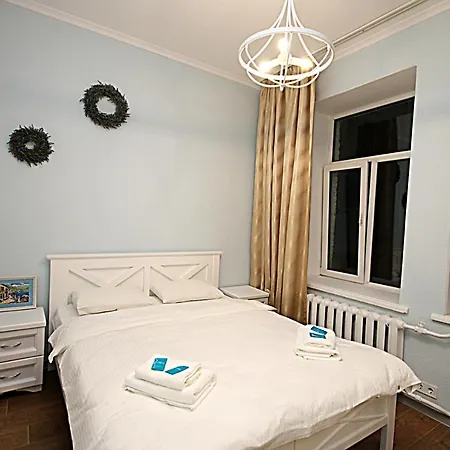 Inn Home Apartments - Kreshchatyk Area Kyiv Exterior photo