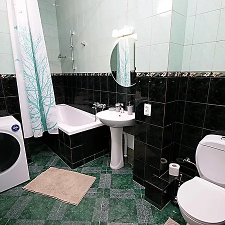 Inn Home Apartments - Kreshchatyk Area Kyiv Exterior photo