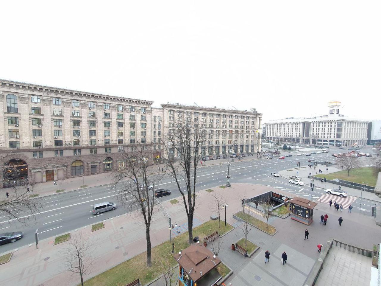 - Kreshchatyk Area